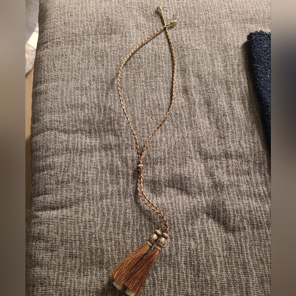 Horse hair hat strings